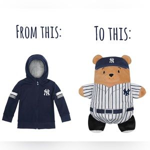 New York Yankees Transforming Full-Zip Hoodie & Soft Plushie **EUC**